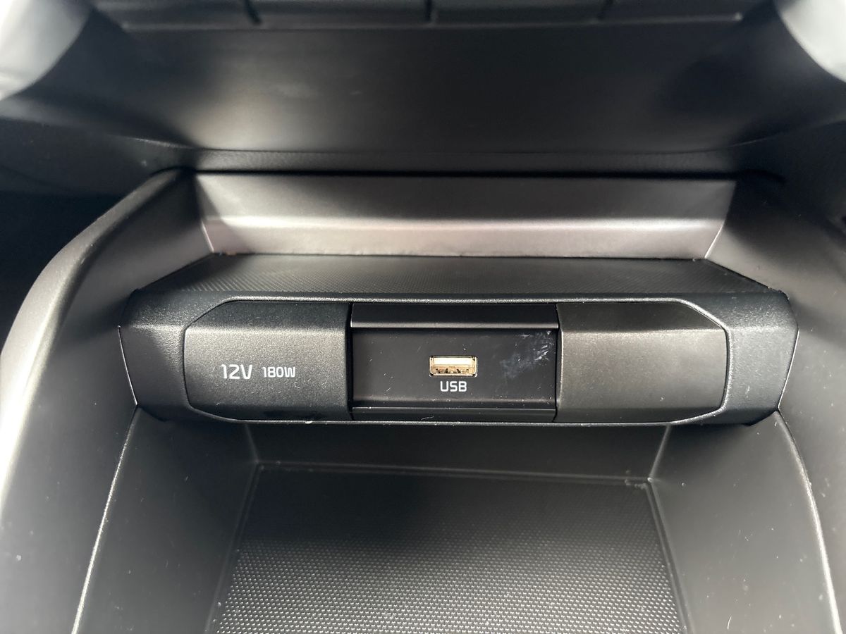 Used Kia Stonic 2025 for sale - 76141363: Photo 32