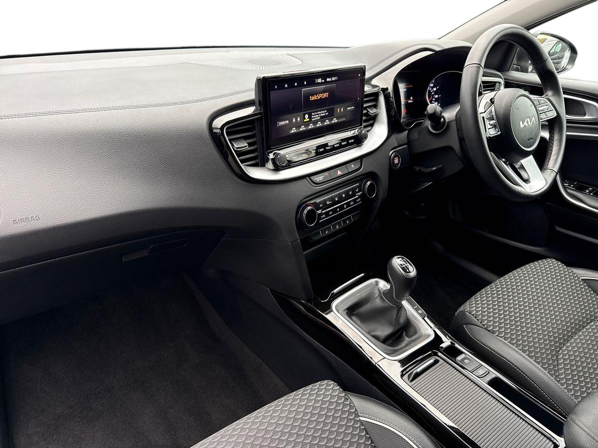 Used Kia Ceed 2025 for sale - 76488259: Photo 8