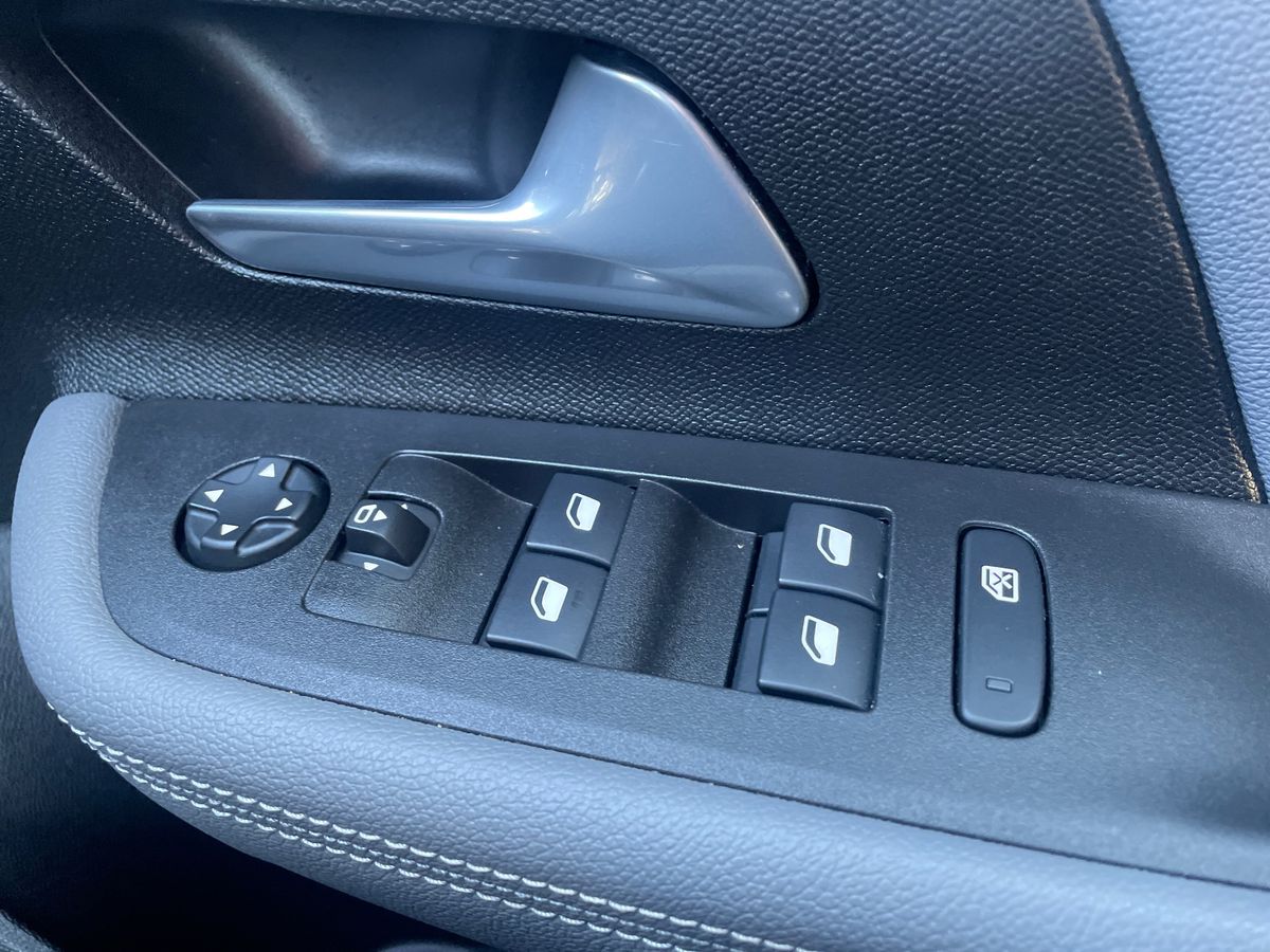 Used Vauxhall Mokka Electric 2022 for sale - 76594772: Photo 18