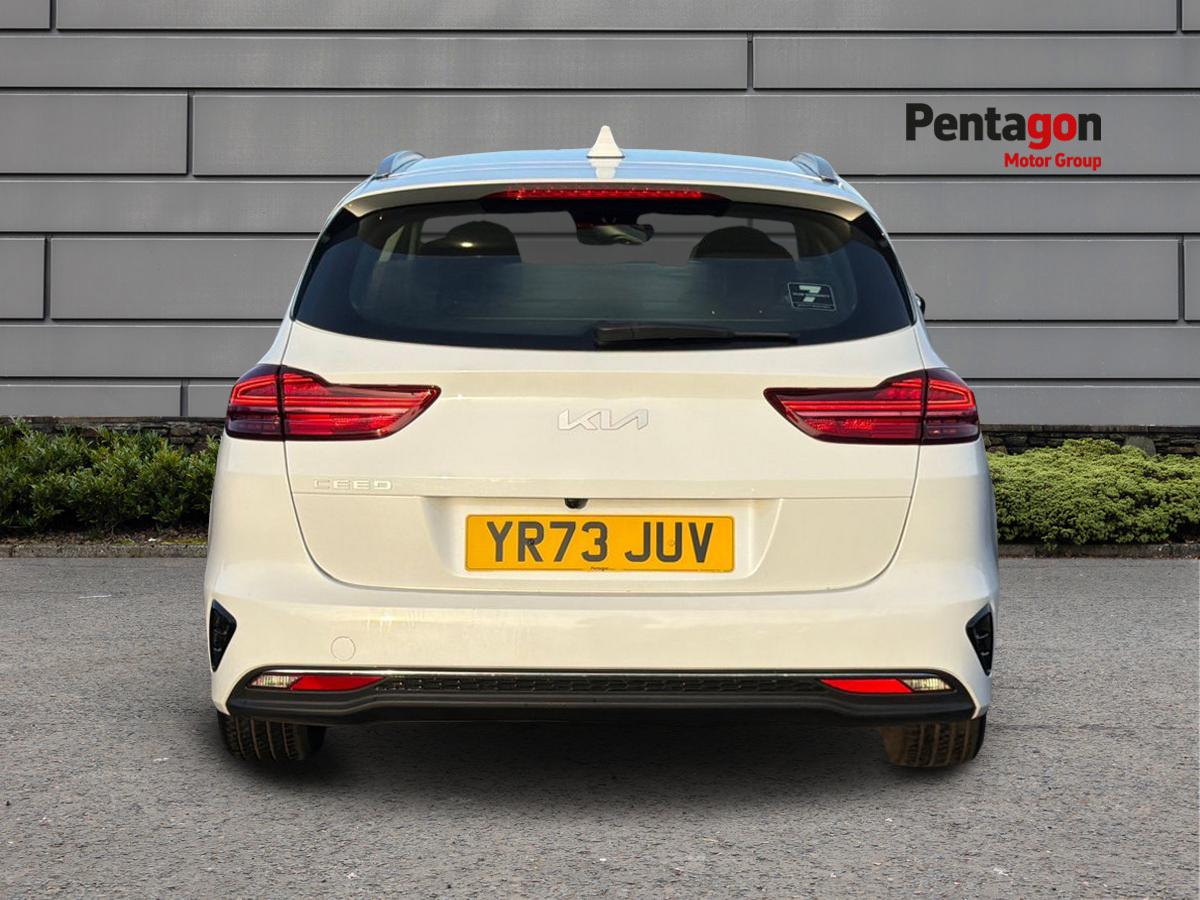 Used Kia Ceed 2023 for sale - 76570857: Photo 16