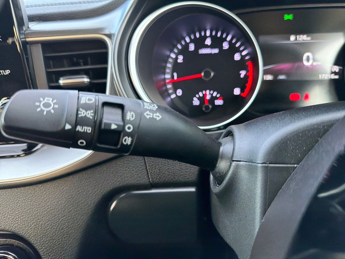 Used Kia Ceed 2023 for sale - 76570857: Photo 21