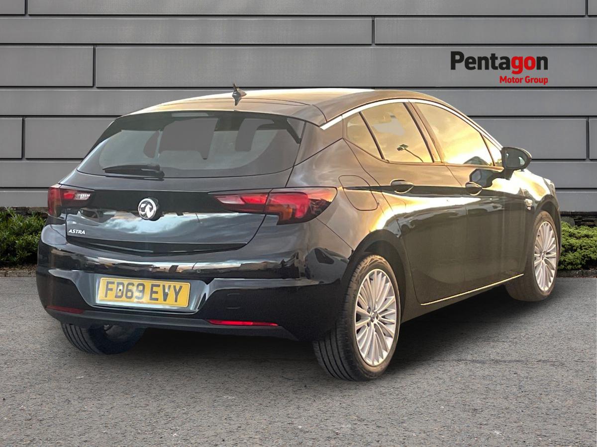Used Vauxhall Astra 2019 for sale - 76381808: Photo 4