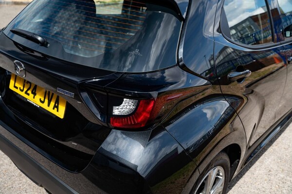 Used Mazda Mazda2 HYBRID 2024 for sale - 72936825: Photo 11