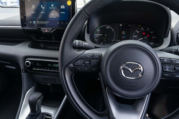 Used Mazda Mazda2 HYBRID 2024 for sale - 72936825: Photo 20