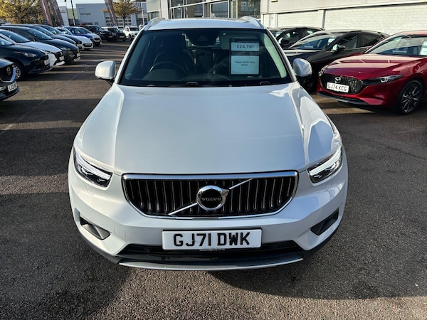 Used Volvo XC40 2021 for sale - 72826668: Photo 2