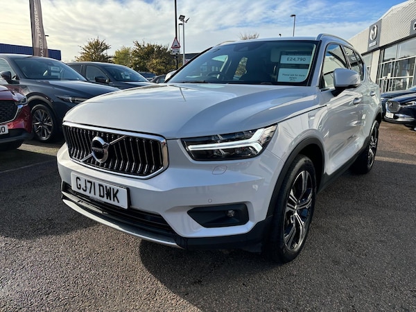 Used Volvo XC40 2021 for sale - 72826668: Photo 3