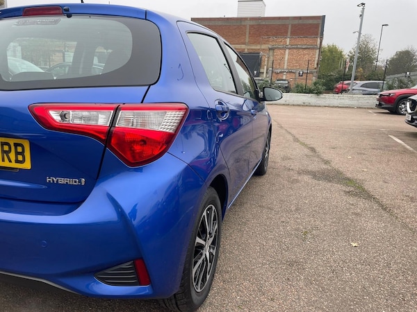 Used Toyota Yaris 2019 for sale - 72733868: Photo 12
