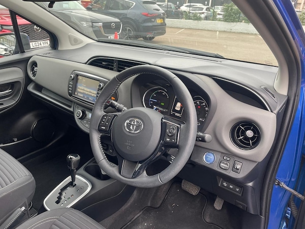 Used Toyota Yaris 2019 for sale - 72733868: Photo 20