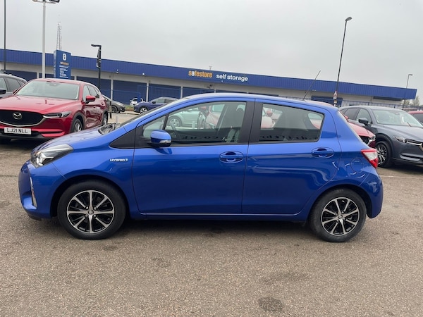 Used Toyota Yaris 2019 for sale - 72733868: Photo 4