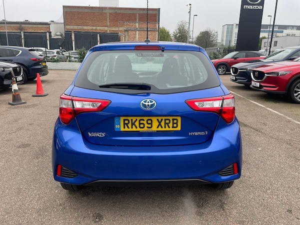 Used Toyota Yaris 2019 for sale - 72733868: Photo 6