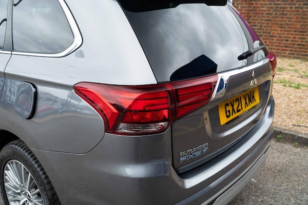 Used Mitsubishi Outlander 2021 for sale - 72814091: Photo 11