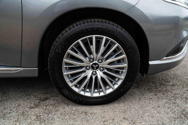 Used Mitsubishi Outlander 2021 for sale - 72814091: Photo 8