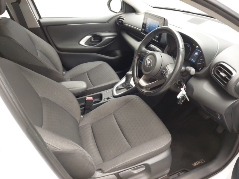 Used Toyota Yaris 2022 for sale - 76928442: Photo 14