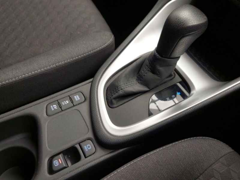 Used Toyota Yaris 2022 for sale - 76928442: Photo 17