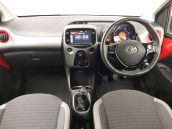 Used Toyota AYGO 2019 for sale - 75120682: Photo