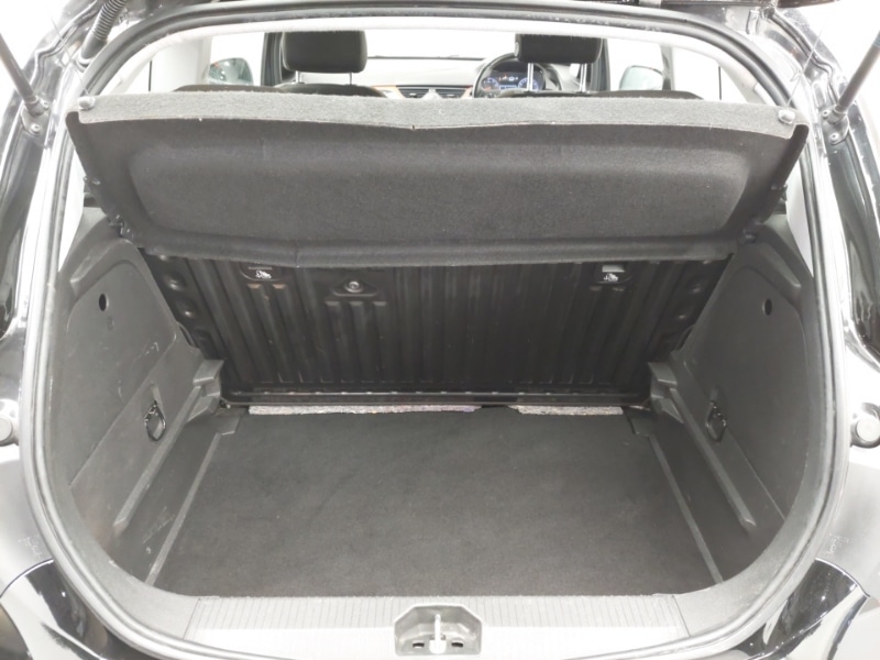 Used Vauxhall Corsa 2017 for sale - 76392877: Photo 8