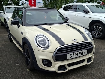 Used MINI Hatch 2019 for sale - 79253409: Photo