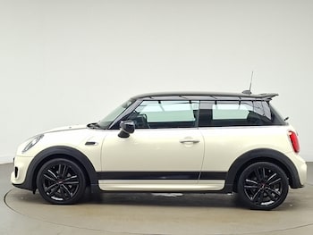 Used MINI Hatch 2019 for sale - 79253409: Photo