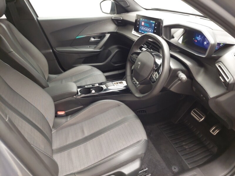 Used Peugeot 2008 2022 for sale - 78140101: Photo 13