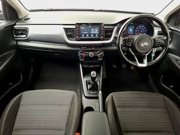 Used Kia Stonic 2019 for sale - 77678386: Photo