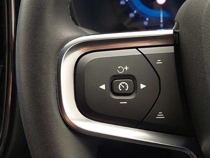 Used Volvo XC40 2023 for sale - 76683661: Photo 18