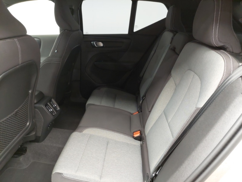 Used Volvo XC40 2023 for sale - 76683661: Photo 6