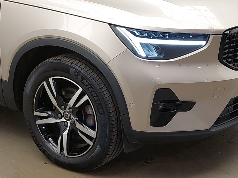 Used Volvo XC40 2023 for sale - 76683661: Photo 9