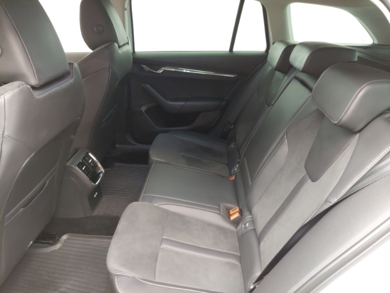 Used Skoda Octavia 2022 for sale - 76335896: Photo 6
