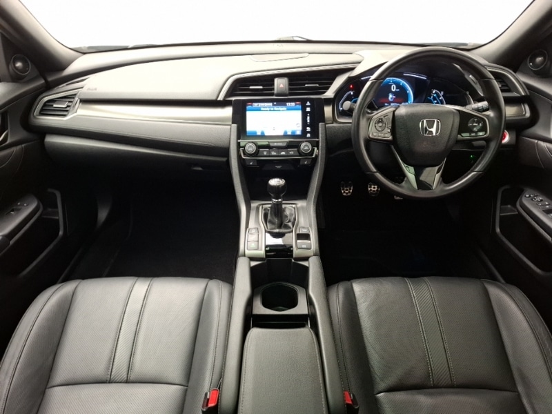 Used Honda Civic 2019 for sale - 76571735: Photo 2