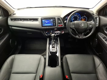 Used Honda HR-V 2017 for sale - 75576098: Photo