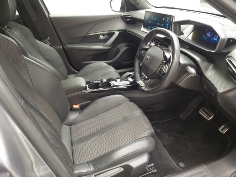 Used Peugeot 2008 2021 for sale - 78005921: Photo 13