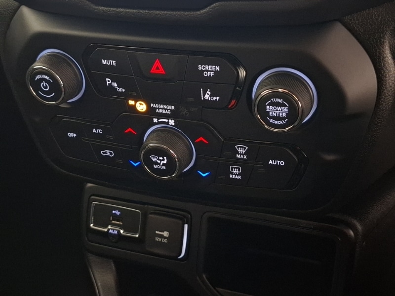 Used Jeep Renegade 2020 for sale - 77209529: Photo 15