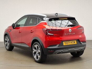 Used Renault Captur 2021 for sale - 77999473: Photo