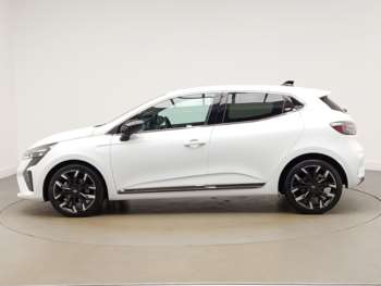 Used Renault Clio 2024 for sale - 74782181: Photo
