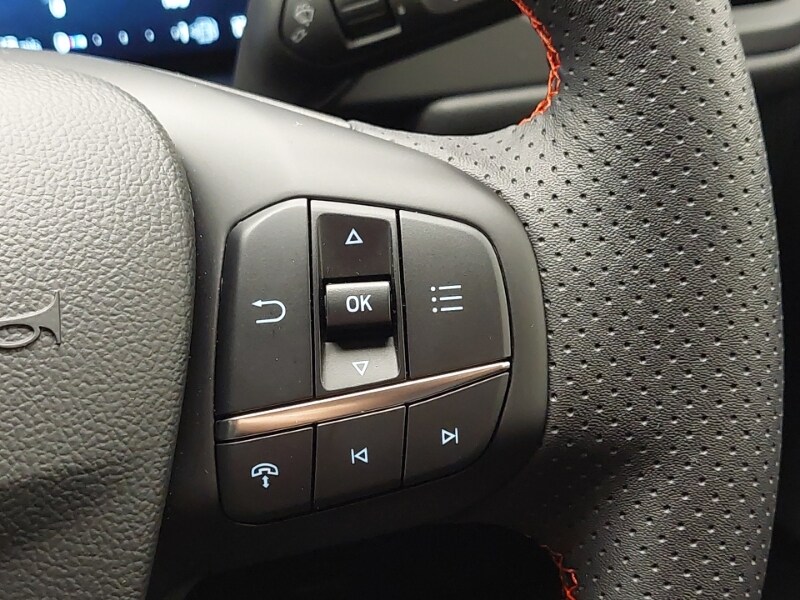 Used Ford Kuga 2025 for sale - 76169543: Photo 19