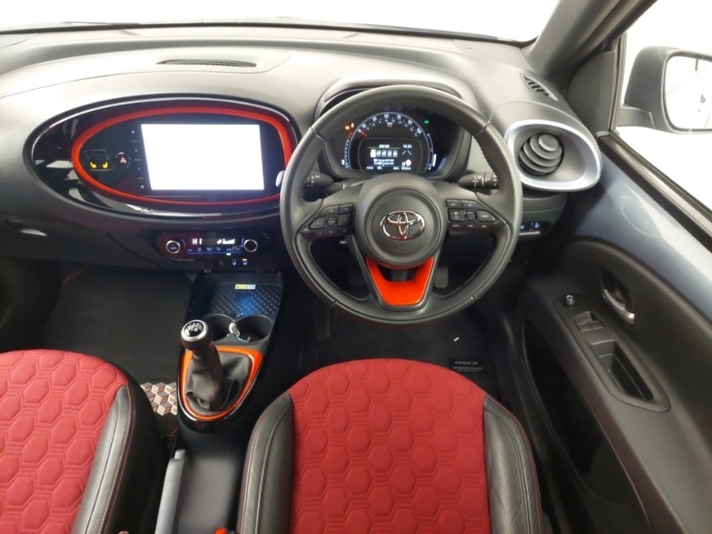 Used Toyota Aygo X 2023 for sale - 76695887: Photo 7