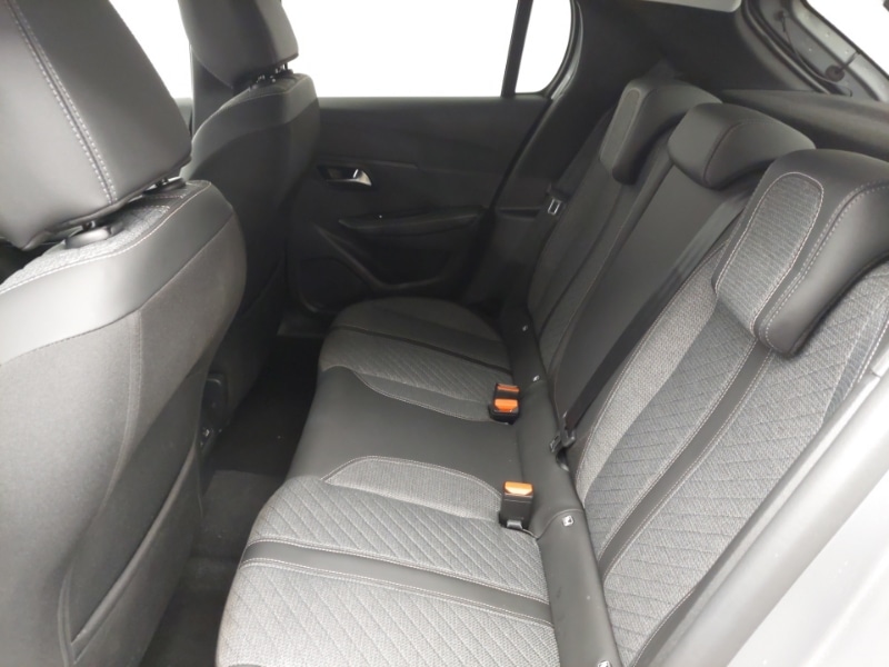 Used Peugeot 208 2024 for sale - 77066093: Photo 6