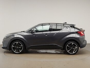 Used Toyota C-HR 2021 for sale - 76726272: Photo