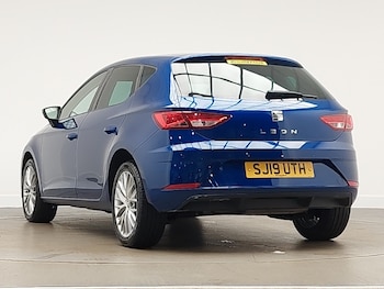 Used SEAT Leon 2019 for sale - 76435107: Photo