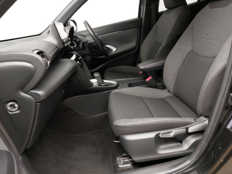 Used Toyota Yaris Cross 2022 for sale - 76392884: Photo 5