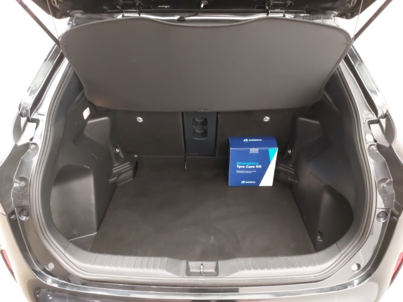 Used Toyota Yaris Cross 2022 for sale - 76392884: Photo 8