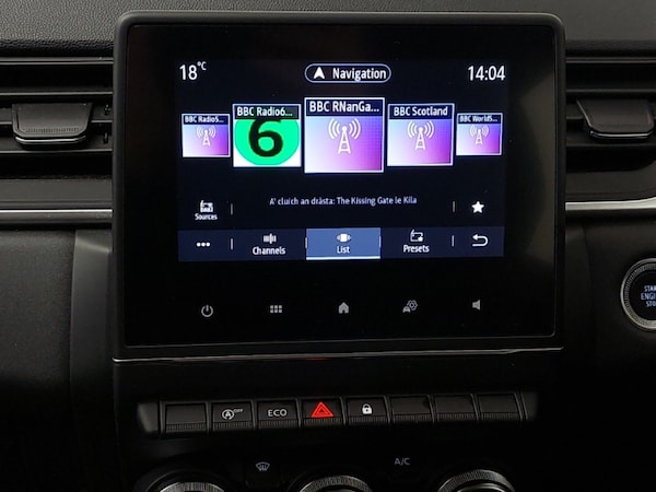 Used Renault Captur 2022 for sale - 76150393: Photo 11