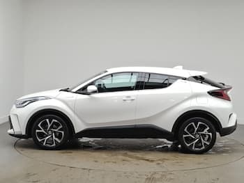 Used Toyota C-HR 2021 for sale - 79642081: Photo