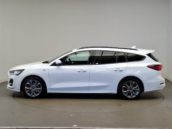 Used Ford Focus 2022 for sale - 78704155: Photo