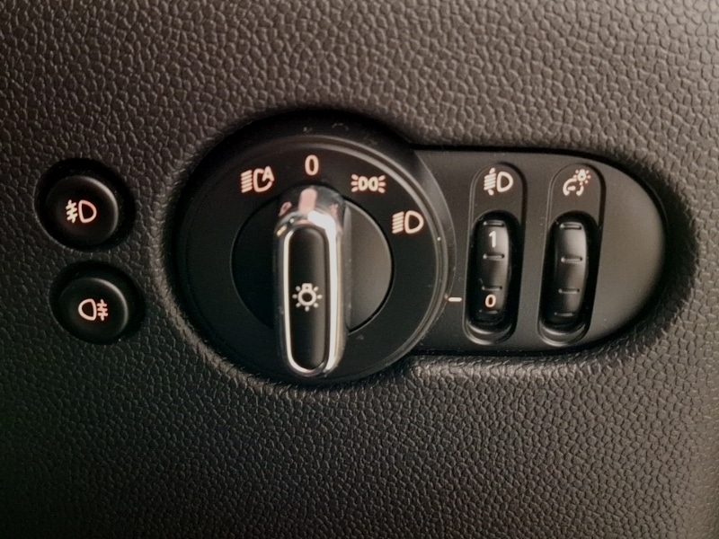 Used MINI Hatch 2018 for sale - 76451131: Photo 19