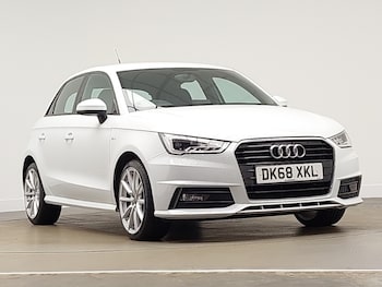 Used Audi A1 2018 for sale - 77300099: Photo