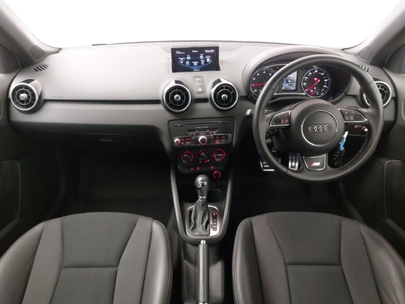 Used Audi A1 2018 for sale - 77300099: Photo 2