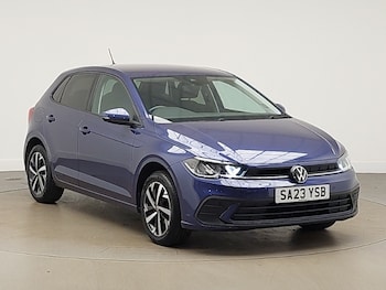 Used Volkswagen Polo 2023 for sale - 77702352: Photo