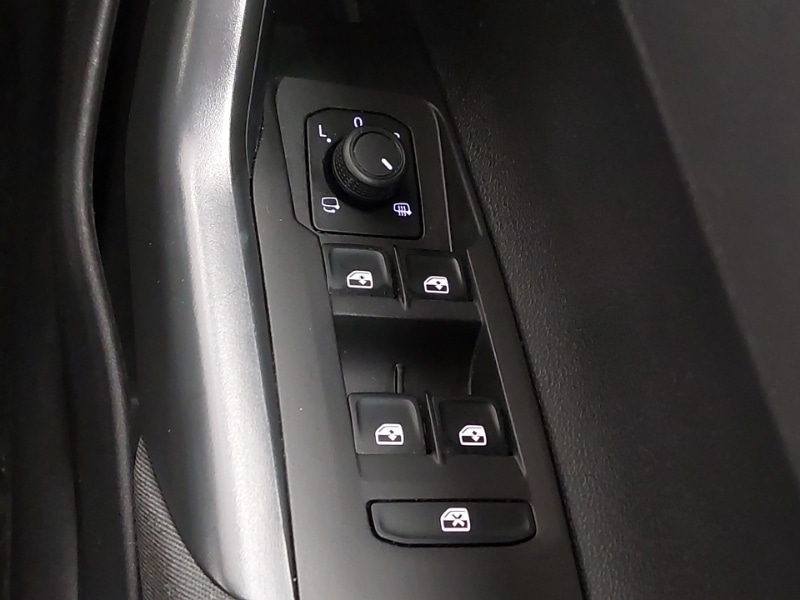 Used Volkswagen Polo 2024 for sale - 77105623: Photo 19