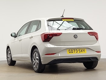 Used Volkswagen Polo 2024 for sale - 77105623: Photo